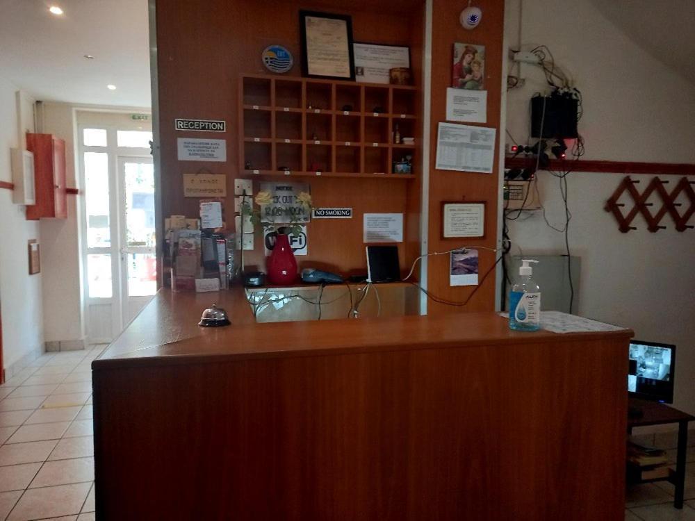 Hotel Korydallos Pireus Exteriör bild