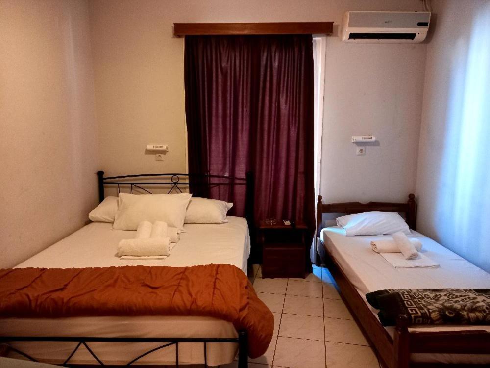 Hotel Korydallos Pireus Exteriör bild
